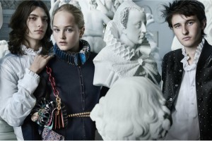 Burberry Campaign, September 2016_001