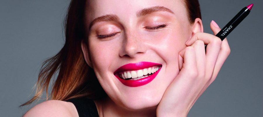 LE ROUGE CRAYON DE COULEUR CHANEL