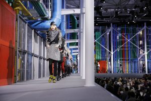 LouisVuittonFW19finale016-jpg