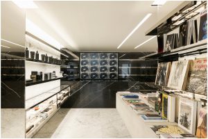 saint laurent rive droite books