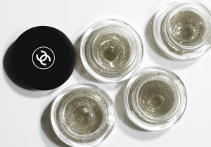chanel blanc et noir collection